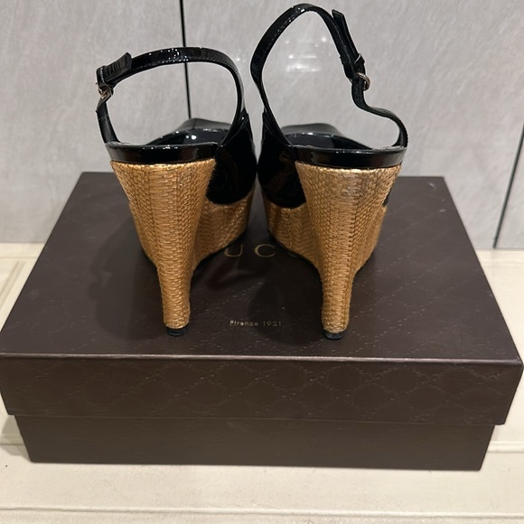 Gucci Vitello Vernice Wedges - Picture 3 of 5